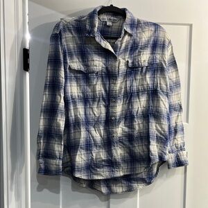 Old Navy Blue and Cream Plaid Women's Button Down Shirt